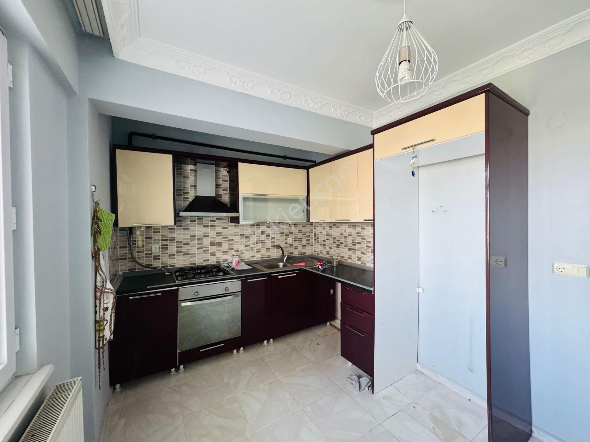 Merpa İnş'tan İstasyon Mah Lemar Avm Arkası Okullar Yanı Kiralık 3+1