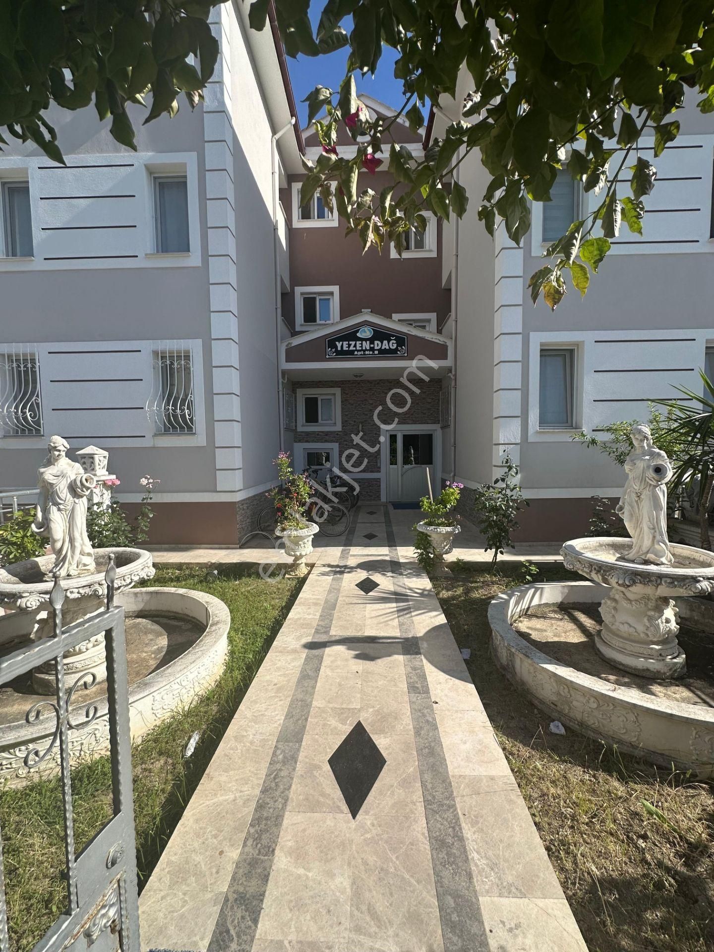 Altaş Emlaktan Hürrriyet Mahallesinde 160 M² 3+1 Satılık Daire