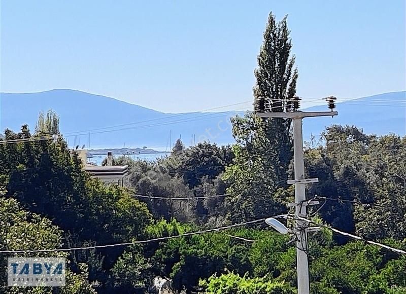 Sığacık'da Site İçerisinde Ful Eşyalı Havuzlu Tam Müstakil Villa - Görsel 21