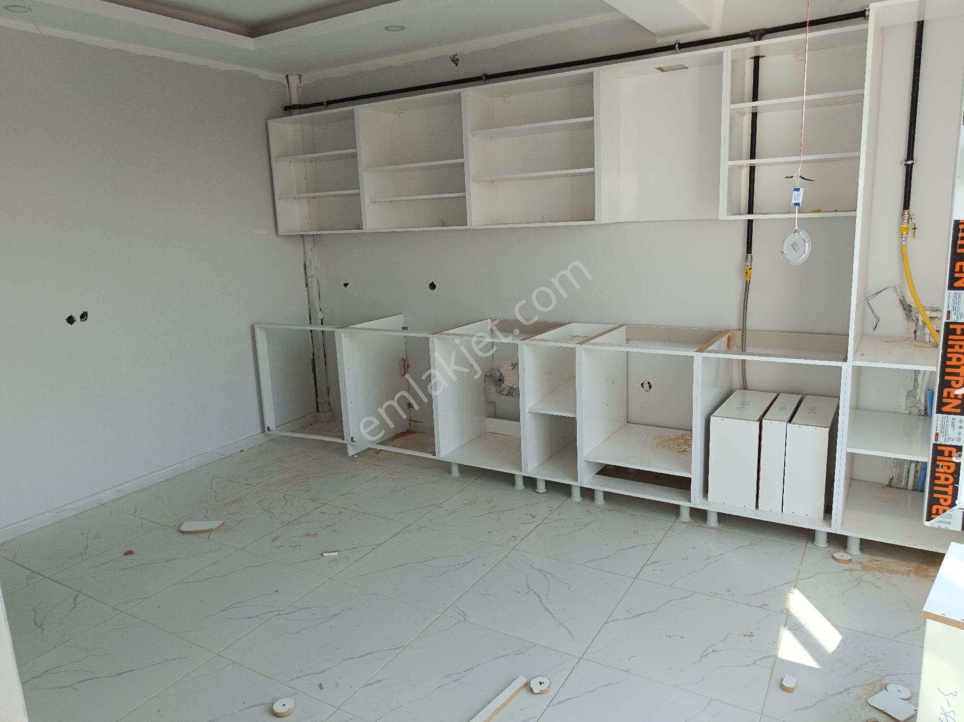 Yenişehir Emlak'tan Satılık 2+1 Ebeveyn Banyolu Daire