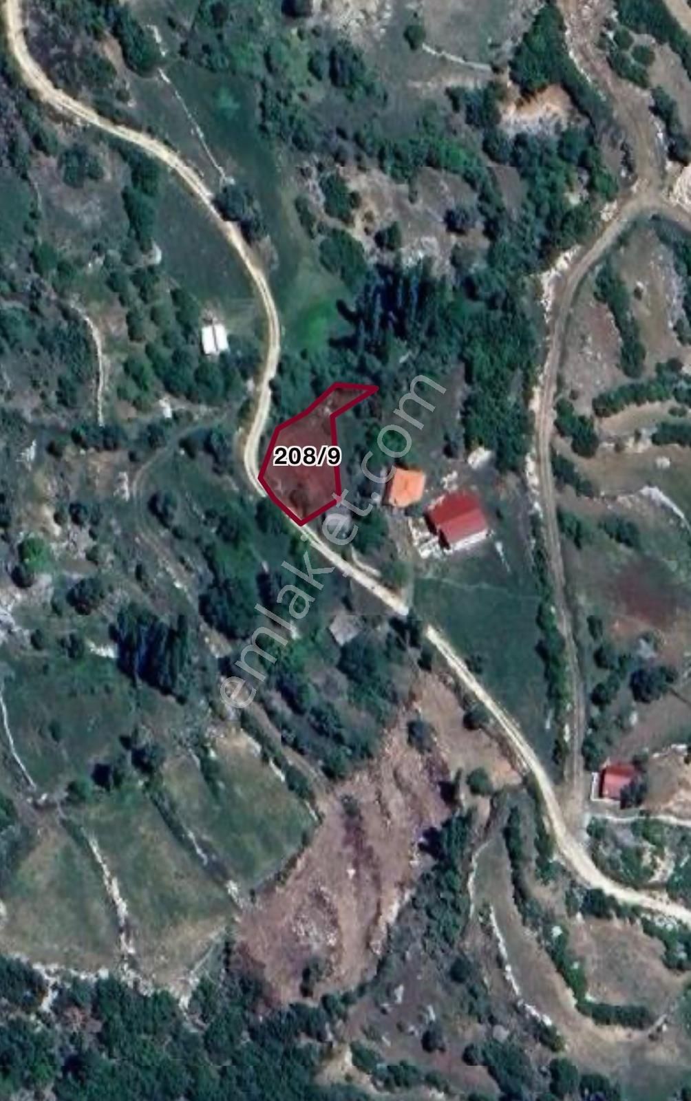 Fethiye - Seydikemer Dere Köy De Satılık 544 M2 Tarla