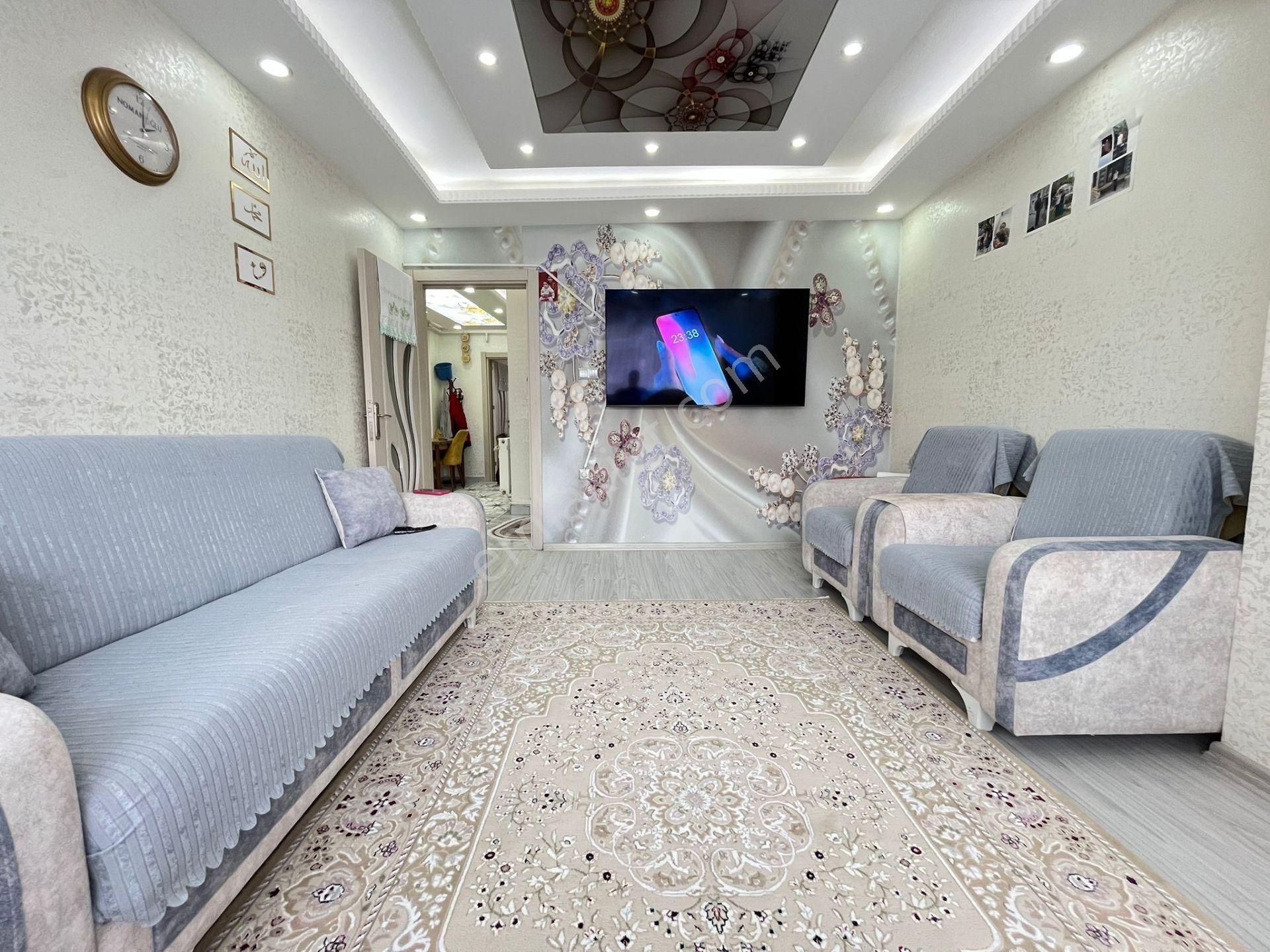 Loft'tan Tevfikbey Mh. 2+1 100m2 Masrafsız Ön Cephe Daire