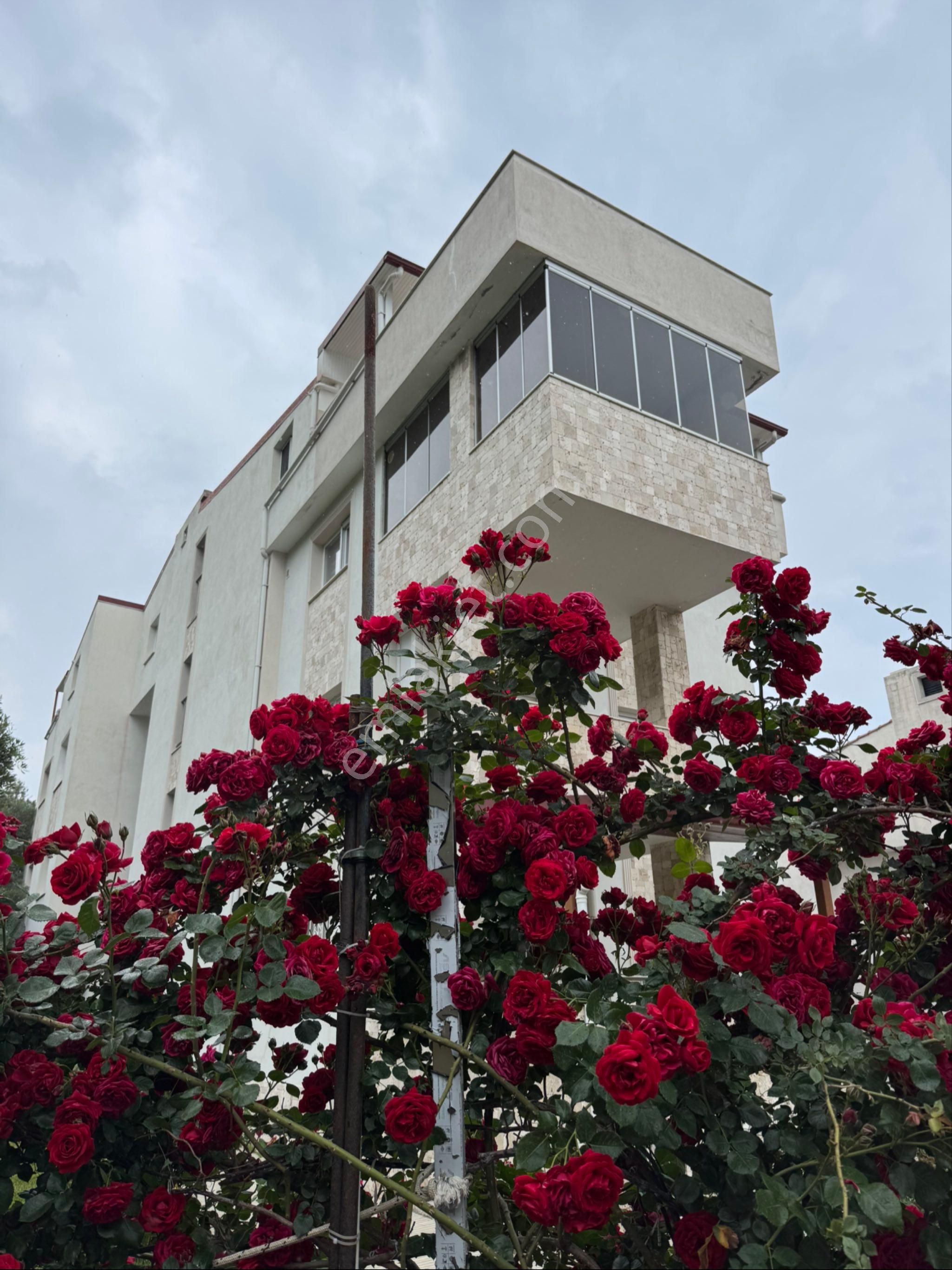 Doğa Ve Deniz Manzaralı Harika Dubleks Daire