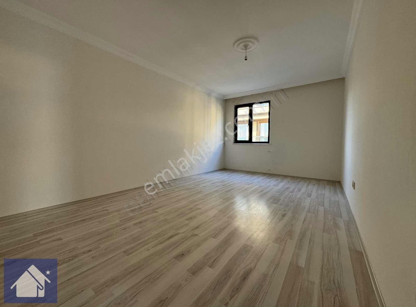 *iskele Mevkiinde*230 M2*4+2*sıfır*dubleks*deniz Manzaralı