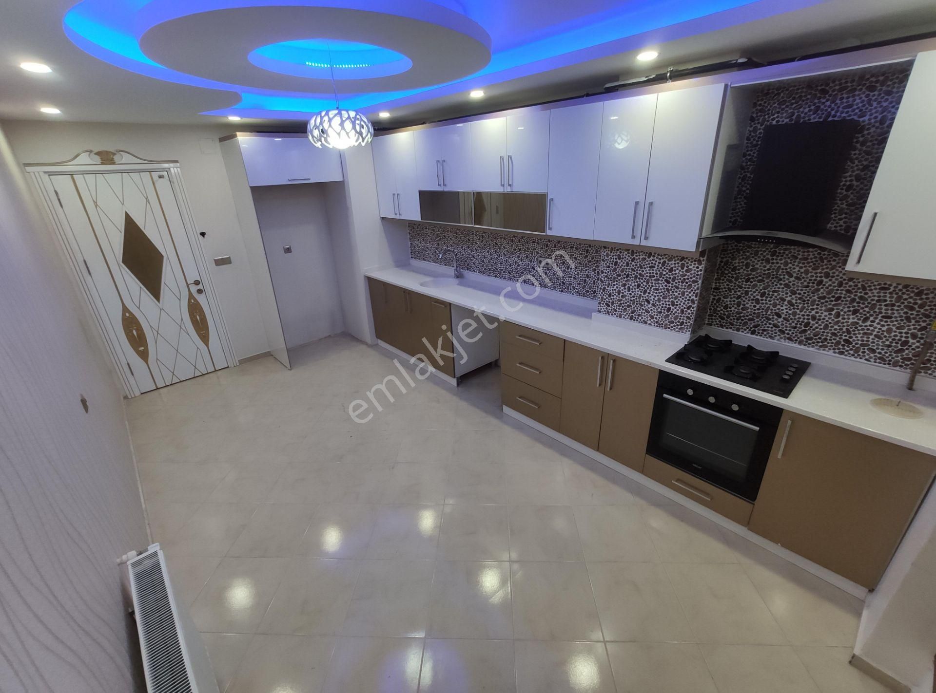 Adana Sarıçam Kozan Yolunda 3+1 Doğalgazlı Kiralık Full Ekstralı Daire !! Açıkalama Okuyalım!!