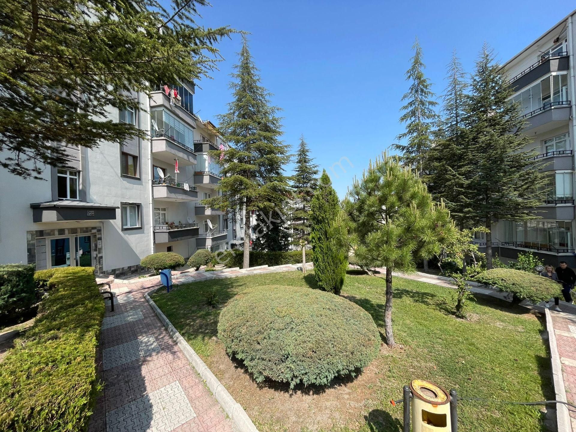 Osmanlı Mah. 3+1 Site İçerisinde Bağımsız Yapılı Kilerli Daire