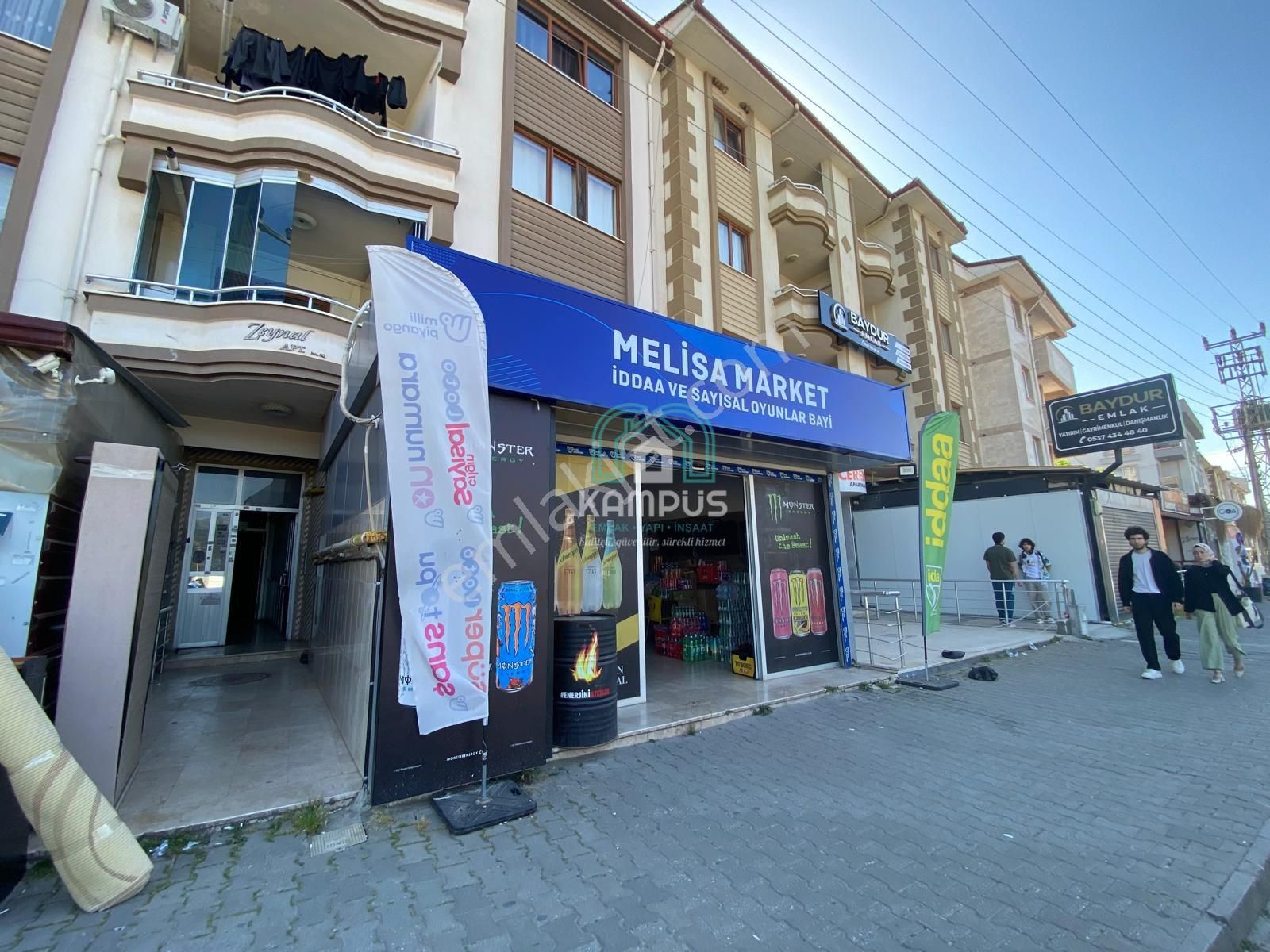 Muğla Kötekli'de Ana Cadde Üzerinde Eşyasız 1+1 Kiralık Daire