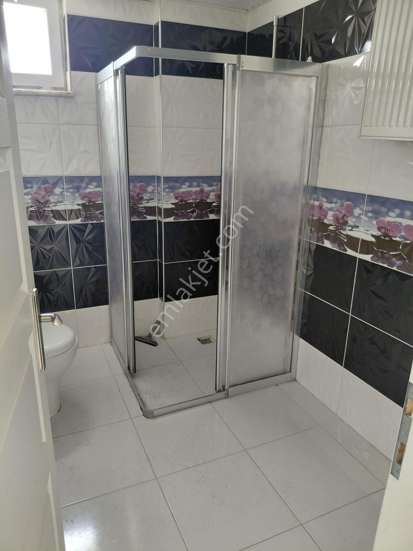 Isparta Merkez Muzaffertürkeş Mahallesinde Muhteşem Konumda Geniş Ferah Kiralık Daire - Görsel 24