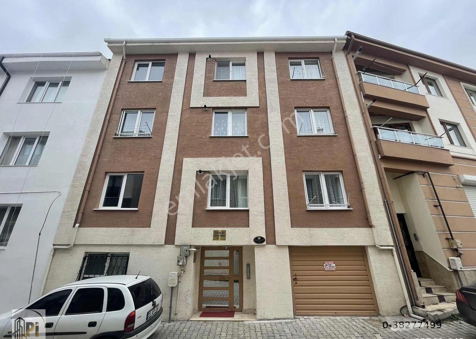 Pi Emlak'tan Eşyalı Ayrı Mutfak Çift Cephe Kiralık Daire