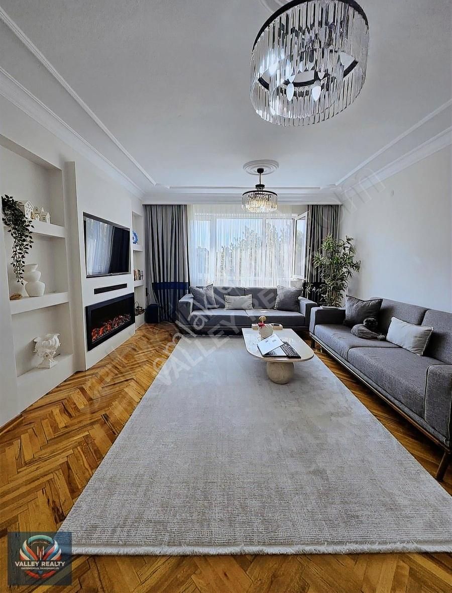 Valley'den Site İçerisinde Modern 140m2 3+1 Satılık Daire!!!