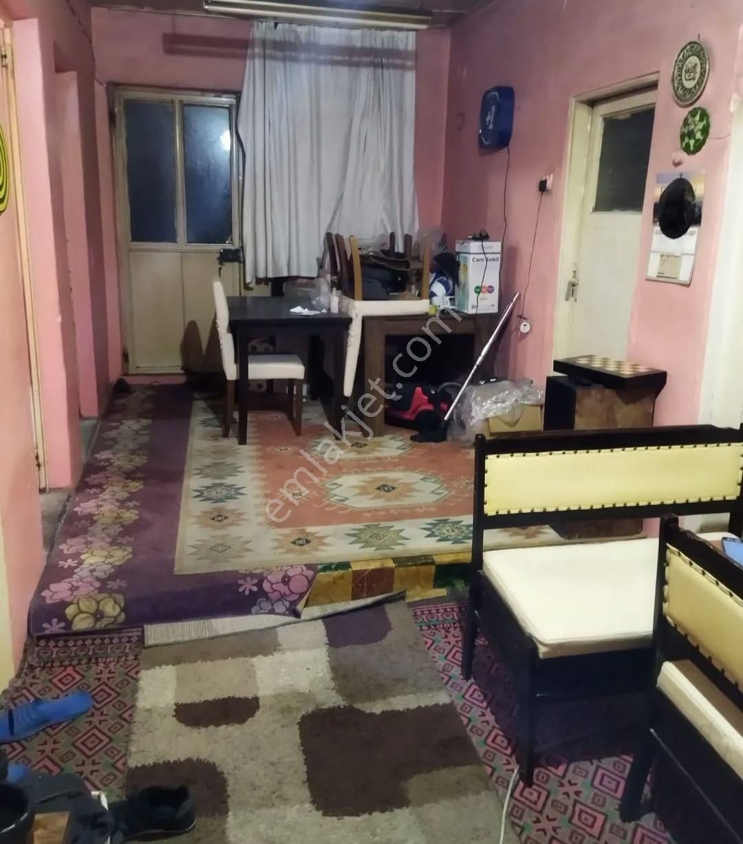 1 Tanesi Fiyatına Hem Ev Hem Dükkan