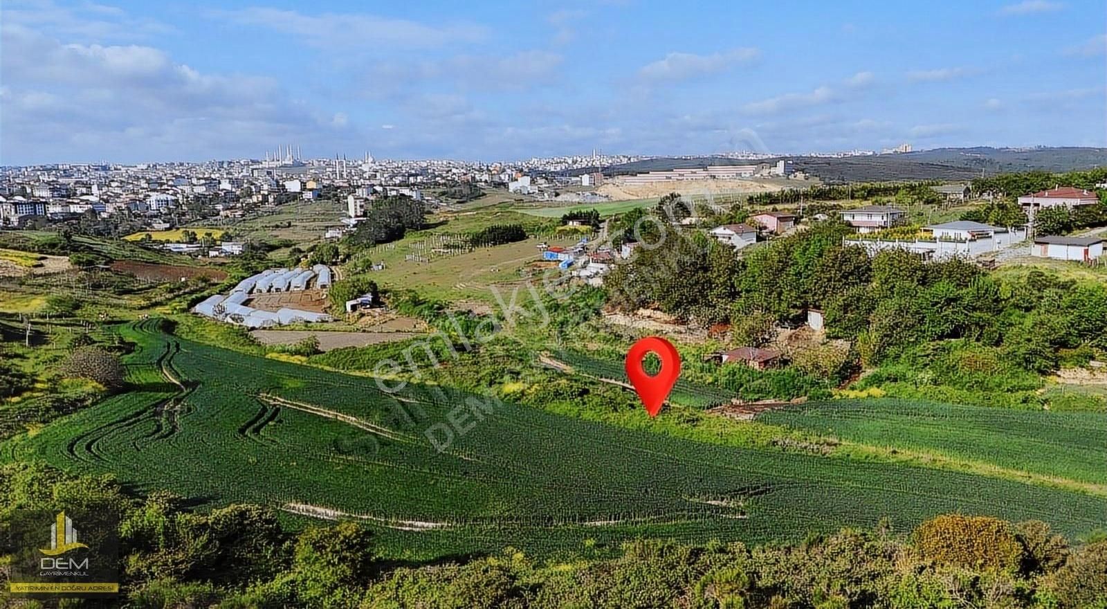 Arnavutköy Hacımaşlı'da Hobi Bahçelik İmarda Cadde Cephe Arsa