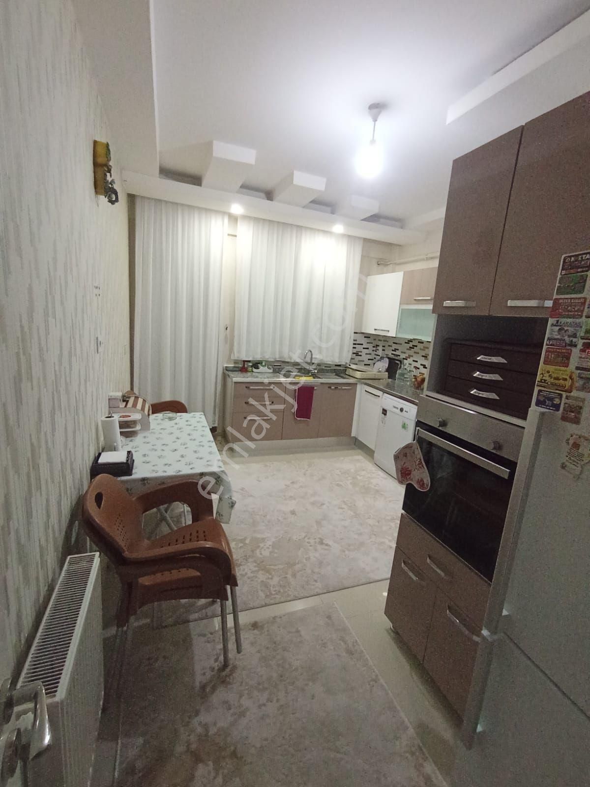 Bağcılar Bulunan 2+1 Dairemiz Acilen Satılık Tır