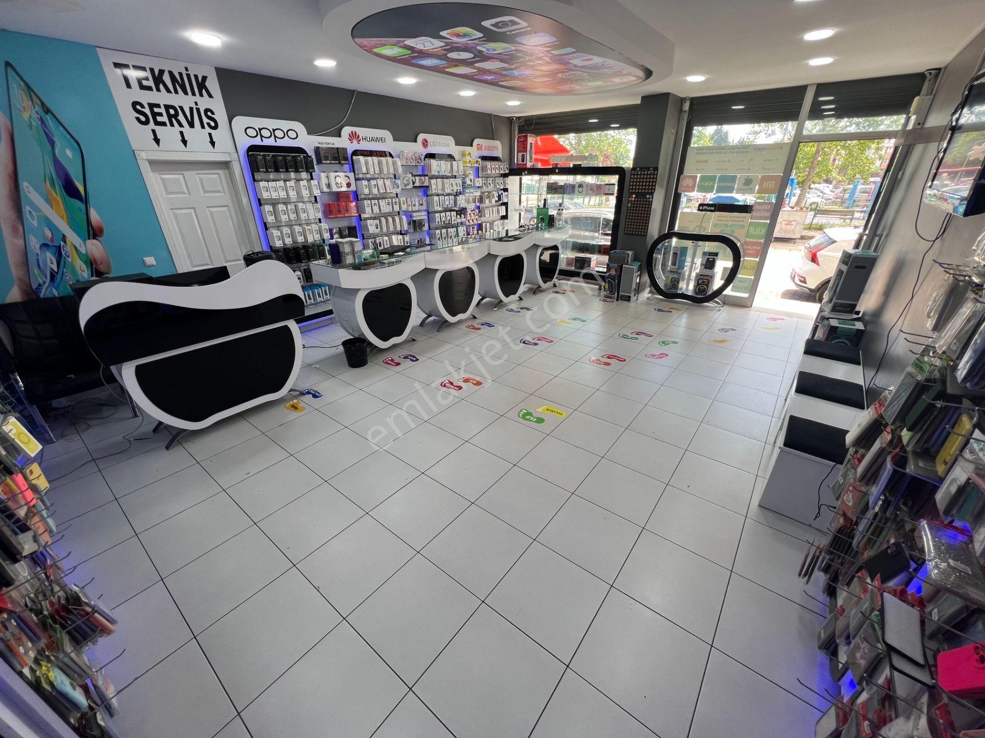 Pegaas'tan Pelican Mall Avm Yanı E5'e 150m Satılık Dükkan-mağaza