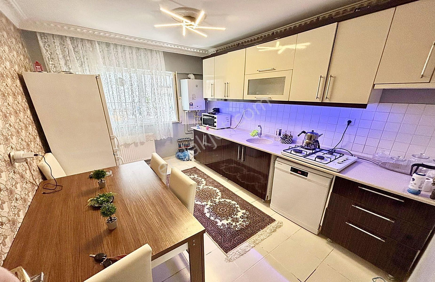 Orhangazi Okul Yakını Cepheleri Açık Yapılı Yatırımlık 2+1 !