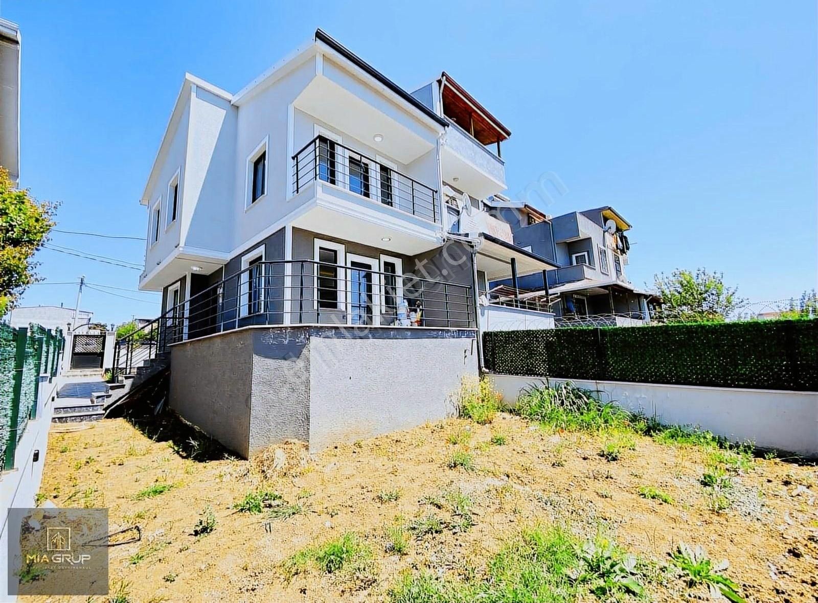 ꧁▇mia Grup▇꧂uygun Fiyatlı ! Alt Yapılı & İskanlı , 3+1 Villa !