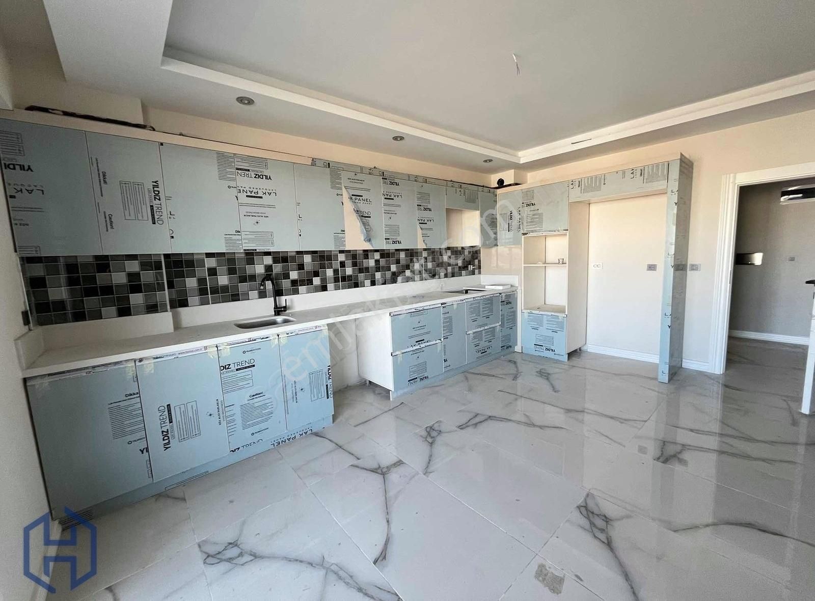 Harbert Lidya Park Konutlarında Satılık Lüks 4+1 Daire