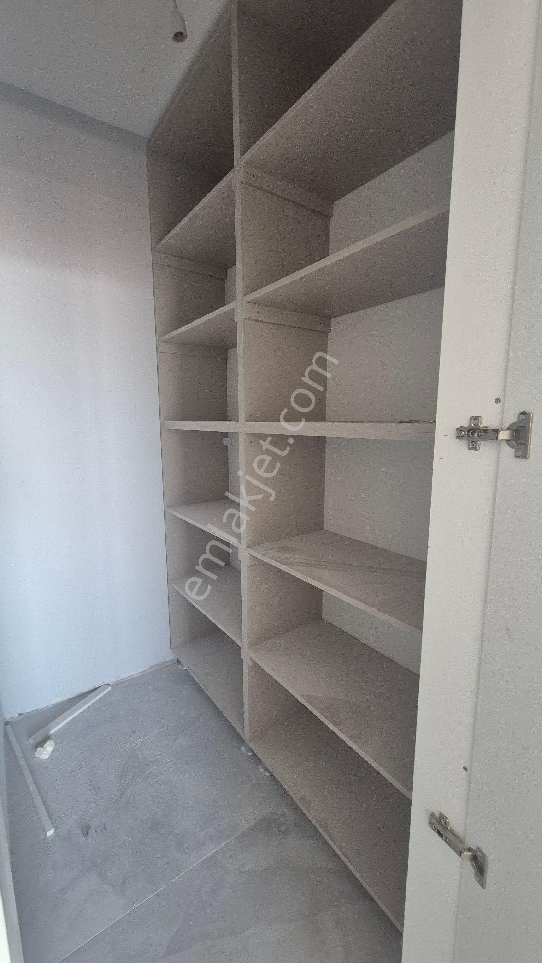 Murat Gayrimenkulden Kuzey Çevre Yolu Anayol Üzerinde 3. Kat-160m2 Nett