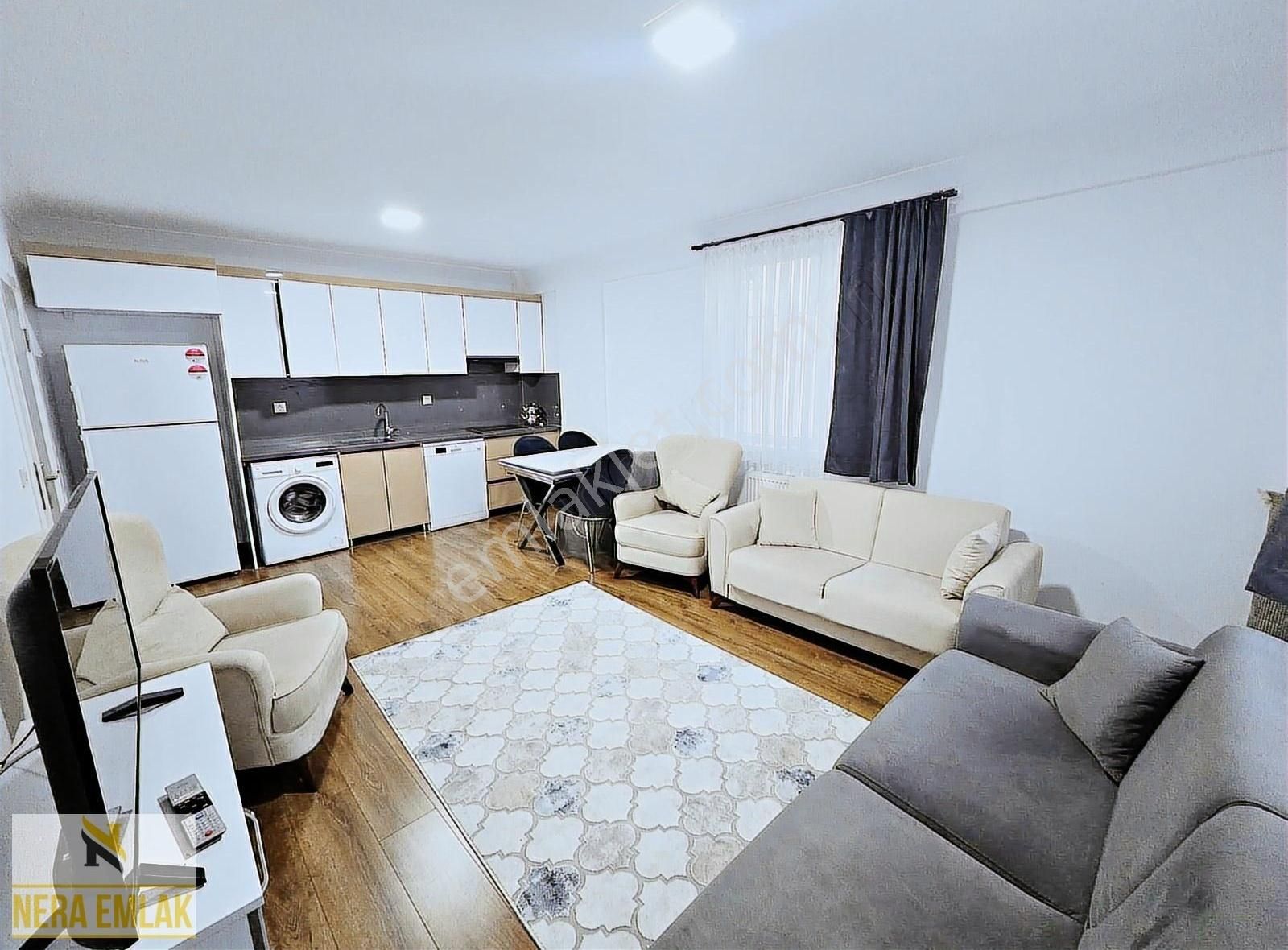 Etlik'te Yeni Bina Asansör K.otopark Eşyalı Yapılı Ara Katta 1+1