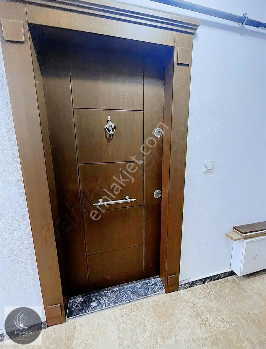 Sultanbeyli Battalgazi De Caddeye Cephe 4+1 Üst Dubleks - Görsel 5