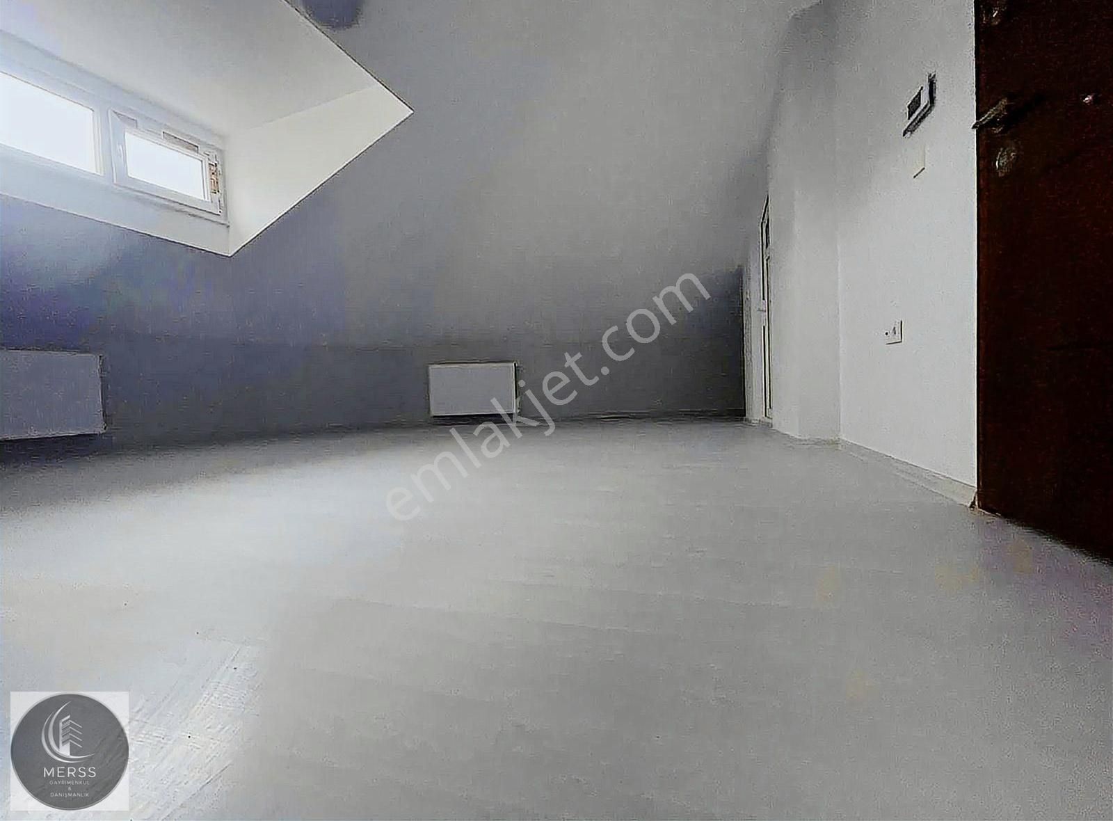 Sultanbeyli Battalgazi De Caddeye Cephe 4+1 Üst Dubleks - Görsel 17