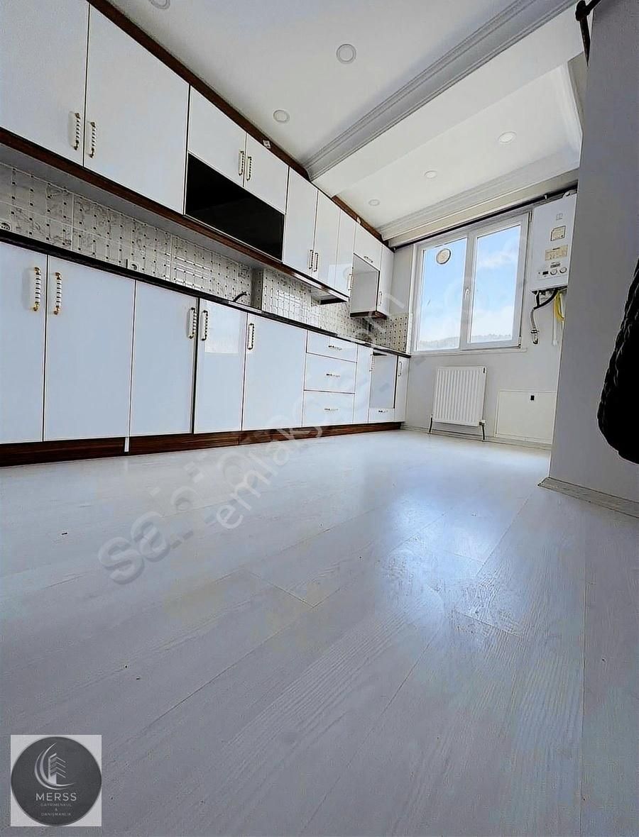 Sultanbeyli Battalgazi De Caddeye Cephe 4+1 Üst Dubleks - Görsel 23