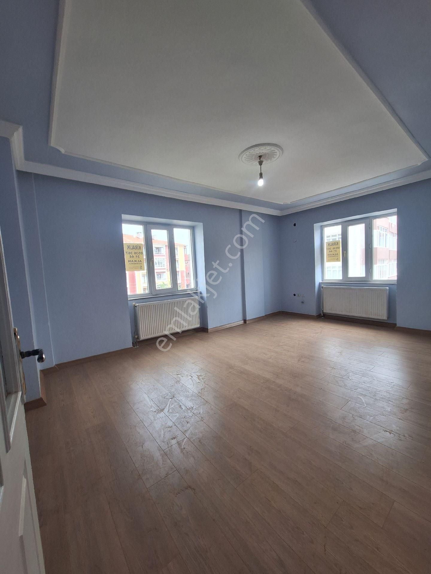Kapaklı Merkezinde 2x1 Daıre Cadde Üzeınde
