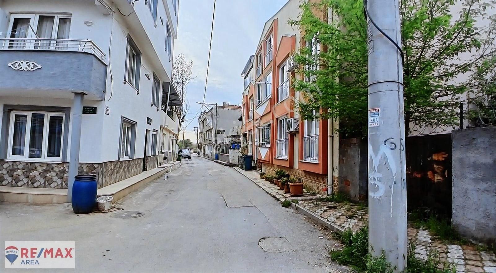 Remax Area Hürriyet Adalet Mahallesi 4+1 Satılık Dubleks Daire