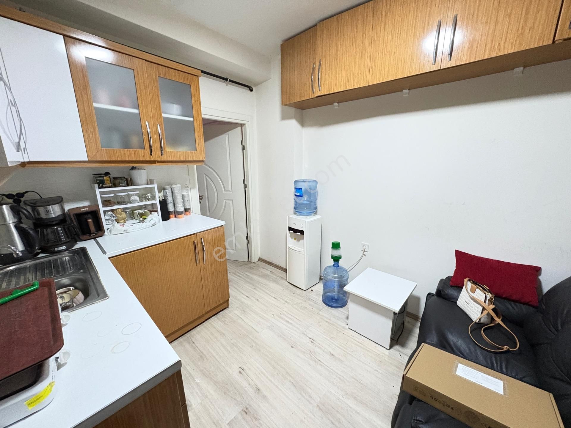 Marmara'dan Çarşı Merkez'de 2 Büro Tek Fiyat Satılık İşyeri Ofis - Görsel 5