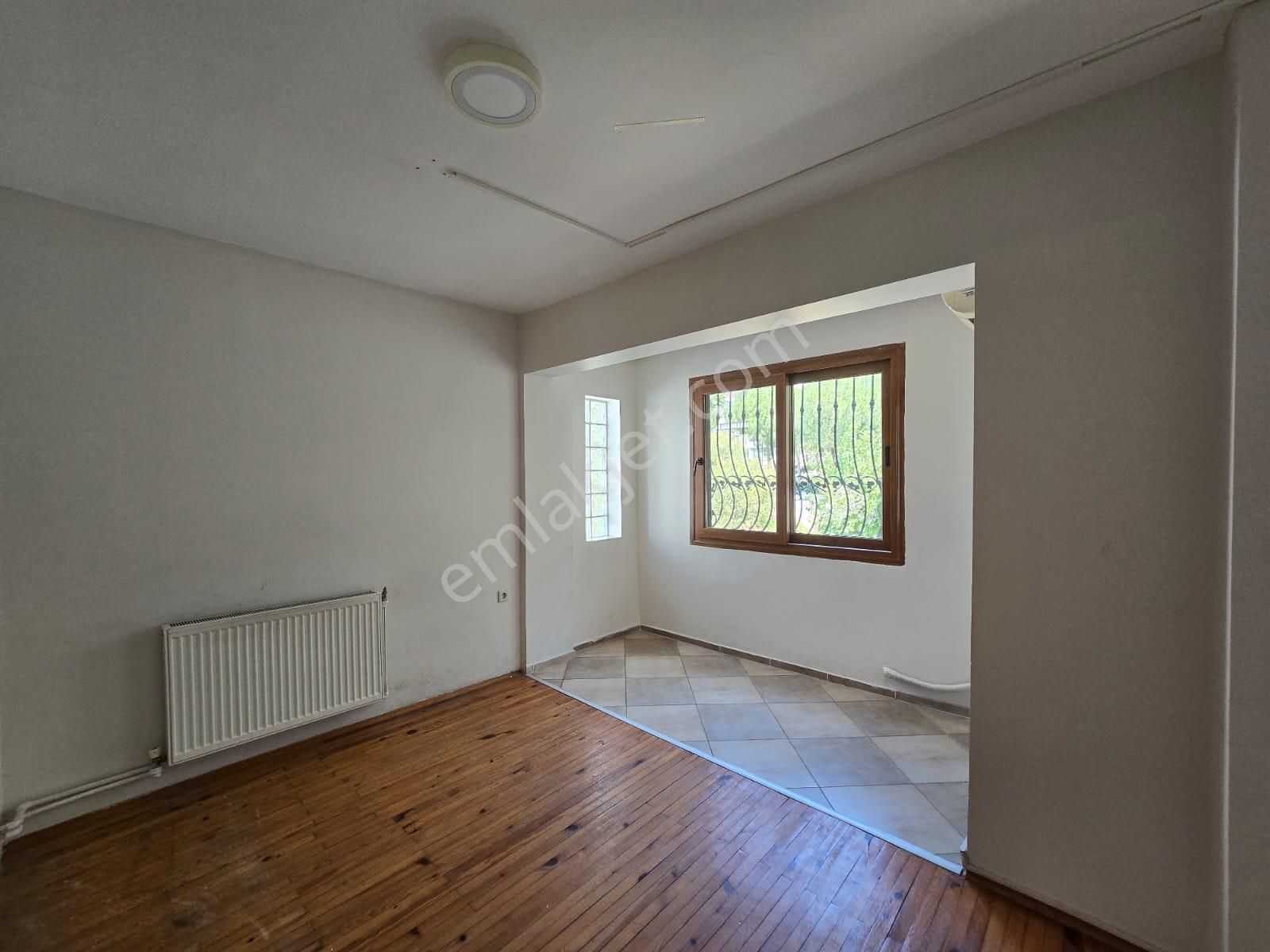 Aydınlıkevler Mah. Ticari Kulanıma Uygun Satılık Bahçe Dublek S - Görsel 12