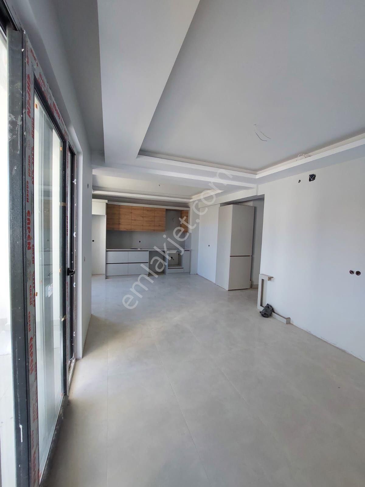 Toprak Emlaktan Çorum Merkez Çepni Mah De 2+1 Sıfır Daire