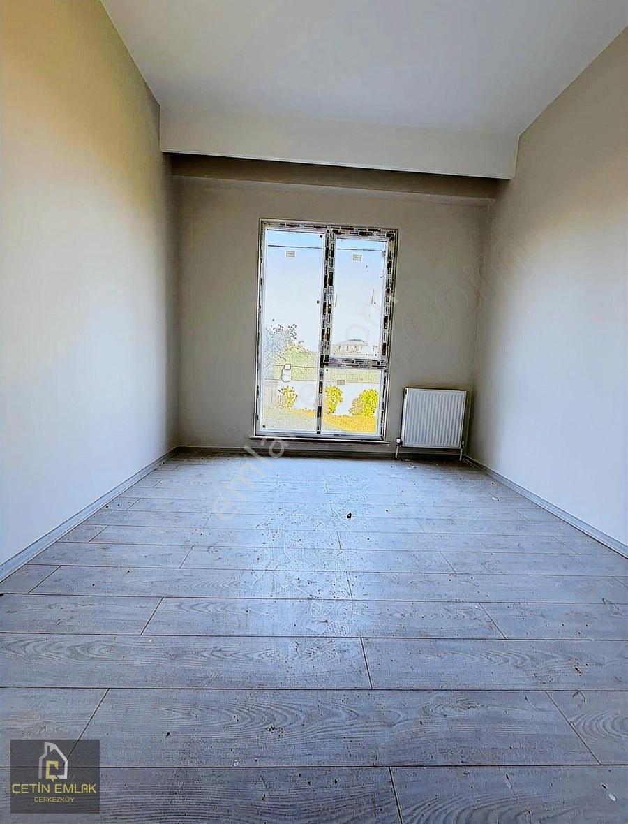 Çetin'den Cumhuriyet'te Site İçi Bahçeli Havuz Cepe 2+1 Daire - Görsel 14