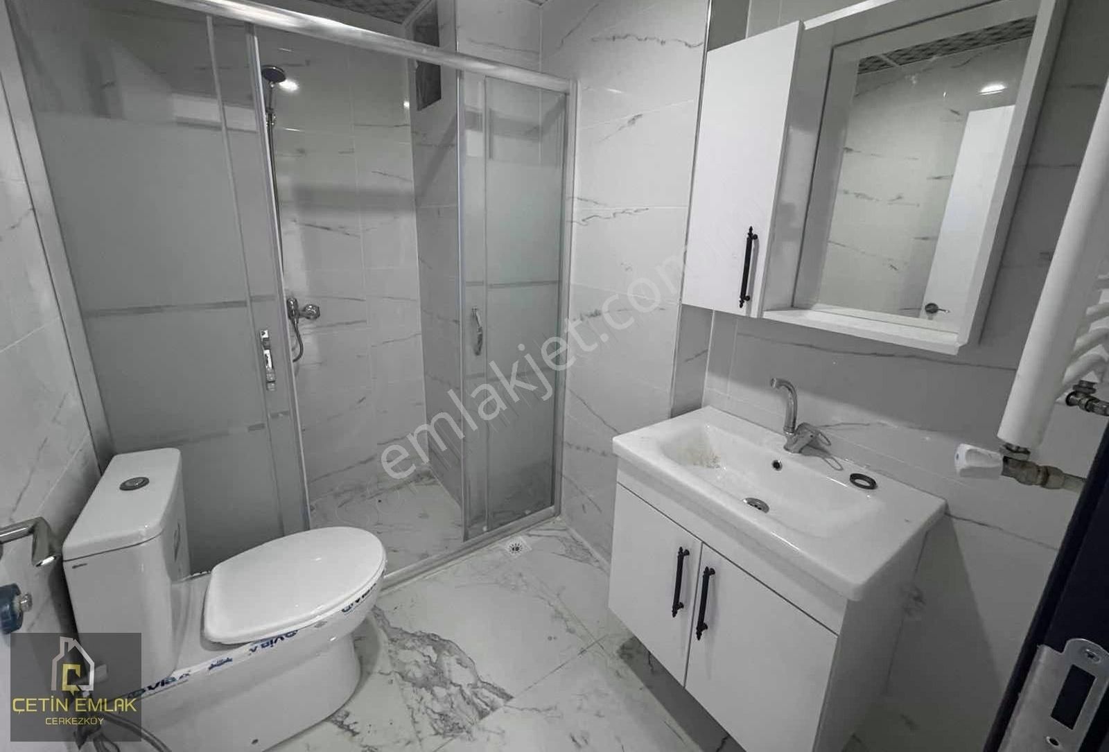 Çetin'den Merkezi Konum Yüksek Kira Getirili 1+1 Daire !!kuponn! - Görsel 10