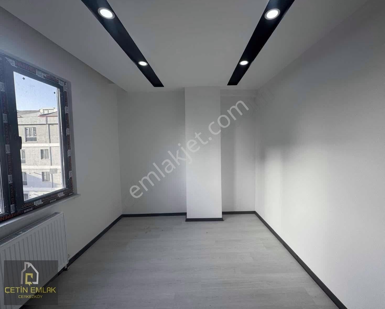 Çetin'den Merkezi Konum Yüksek Kira Getirili 1+1 Daire !!kuponn! - Görsel 4