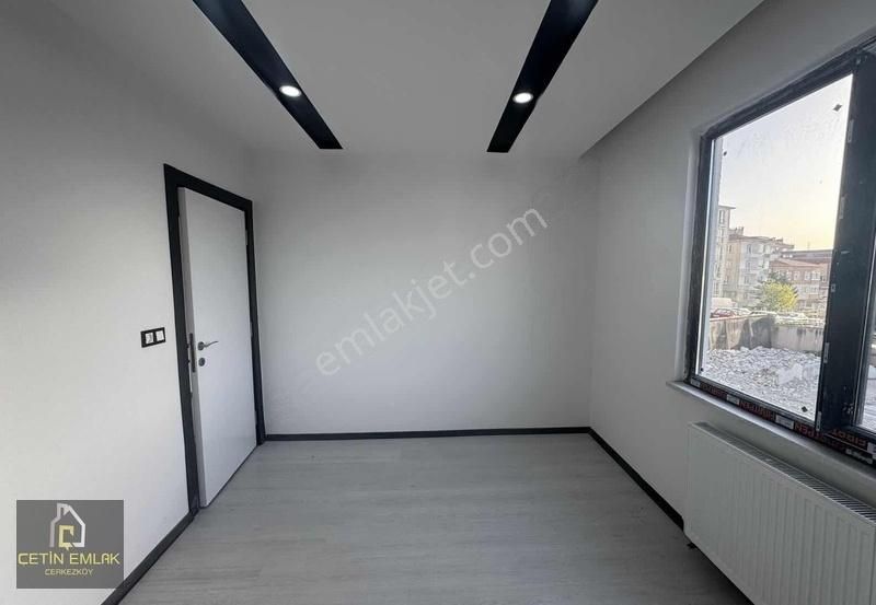 Çetin'den Merkezi Konum Yüksek Kira Getirili 1+1 Daire !!kuponn! - Görsel 8