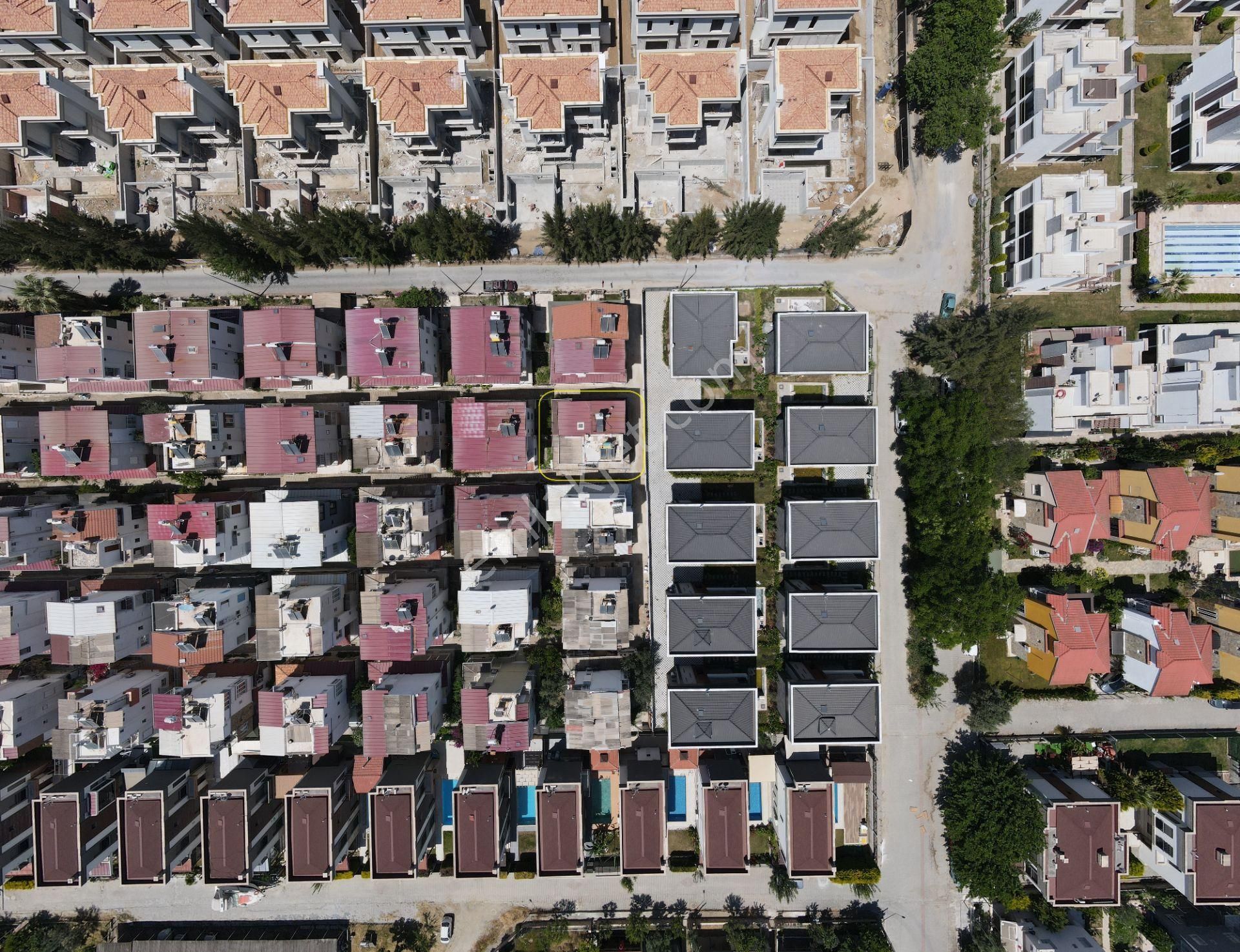 Kw Cobans'dan Denize Yakın Eşyalı Müstakil Villa – Site İçinde – Bahçeli – Kat Mülkiyetli