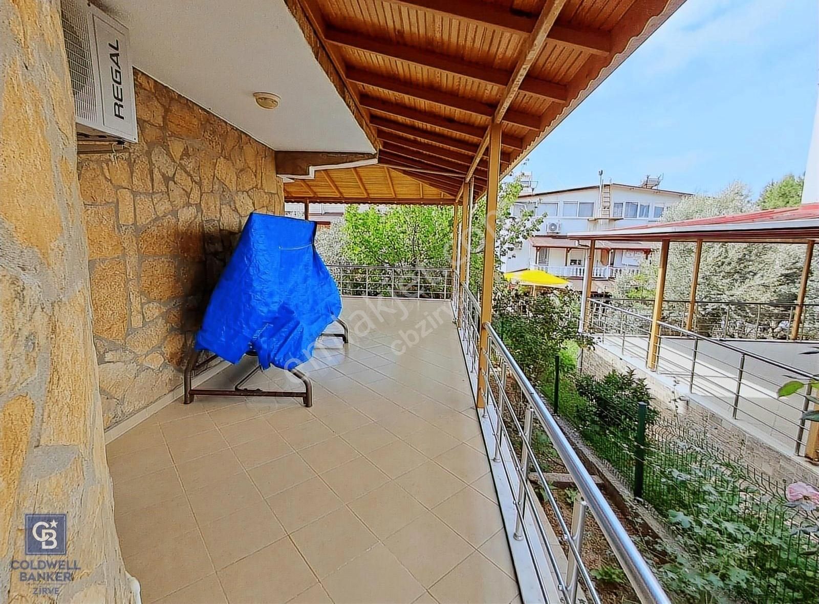 Akbük'te Sevilen Sitede Bahçeli,deniz Manzaralı 3+1 Bakımlıvilla - Görsel 16