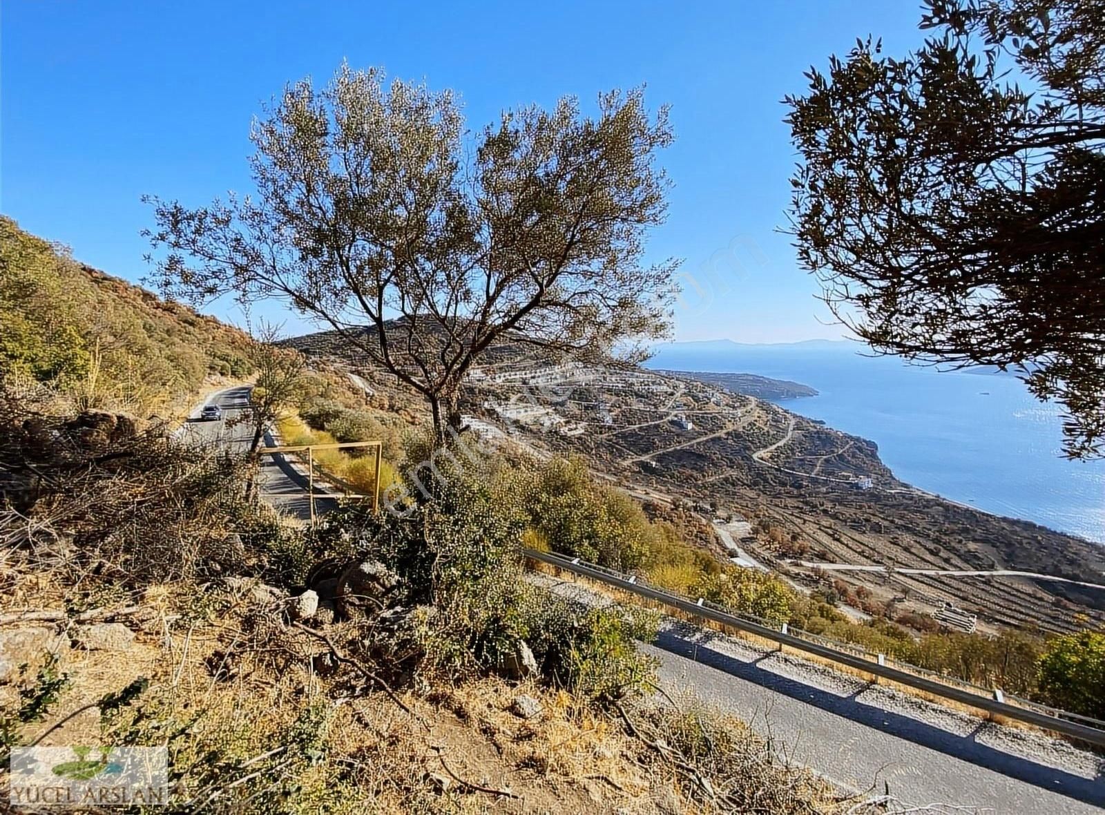 Dikili Çandırlıda Satılık İmarlı Deniz Manzaralı Arsalar - Görsel 10
