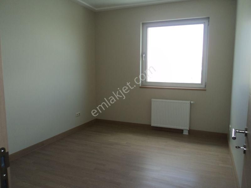 Borsem Cıty'den***parkoran Knt Güney Orman Göl Mnz 4+1 Kiracılı