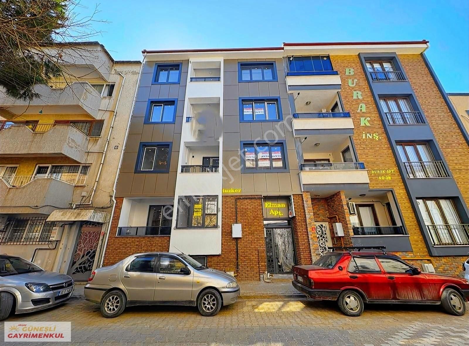"güneşli'den"edremit Merkeze 100 Mt Çarşı İçinde Sıfır 2+1