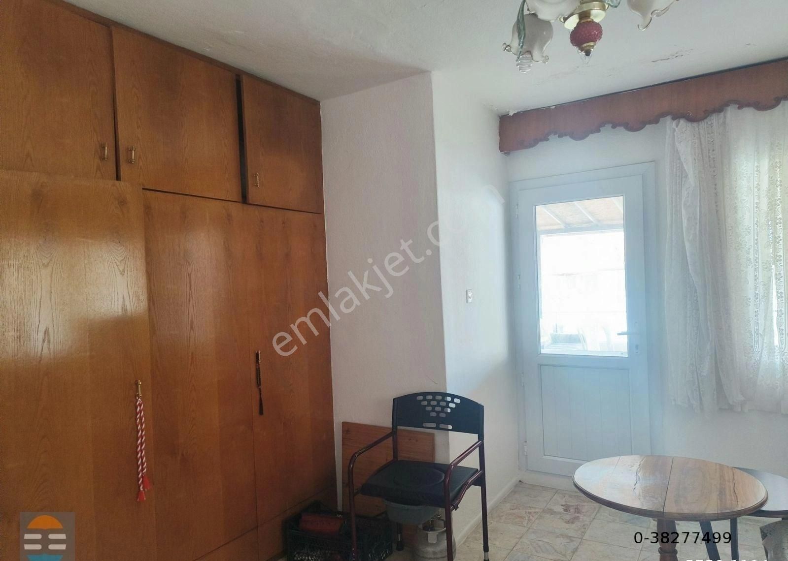 Sarımsaklı’da Denize 300 M Geniş Dubleks Daire