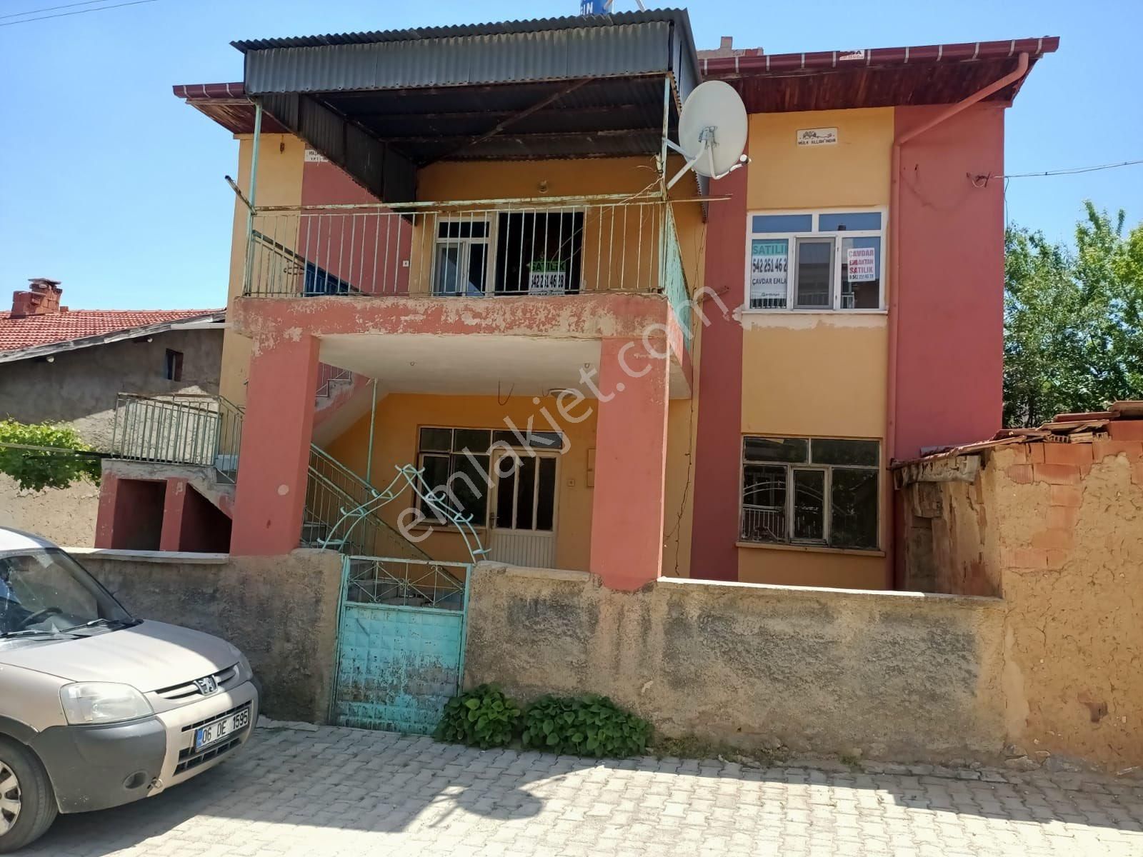 Çavdar Emlak’tan Satılık Müstakil İki Katlı Ev - Görsel 3