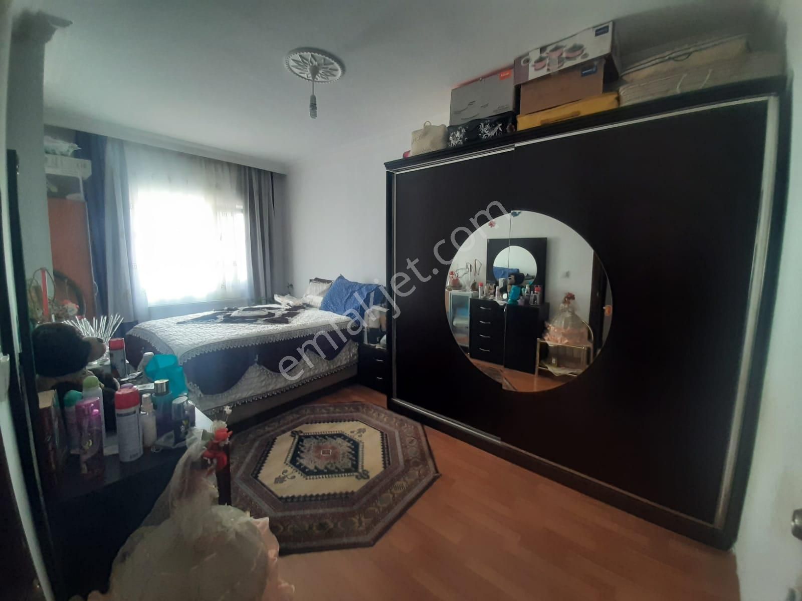 Abay Emlakdan Satılık Ara Katta Daire
