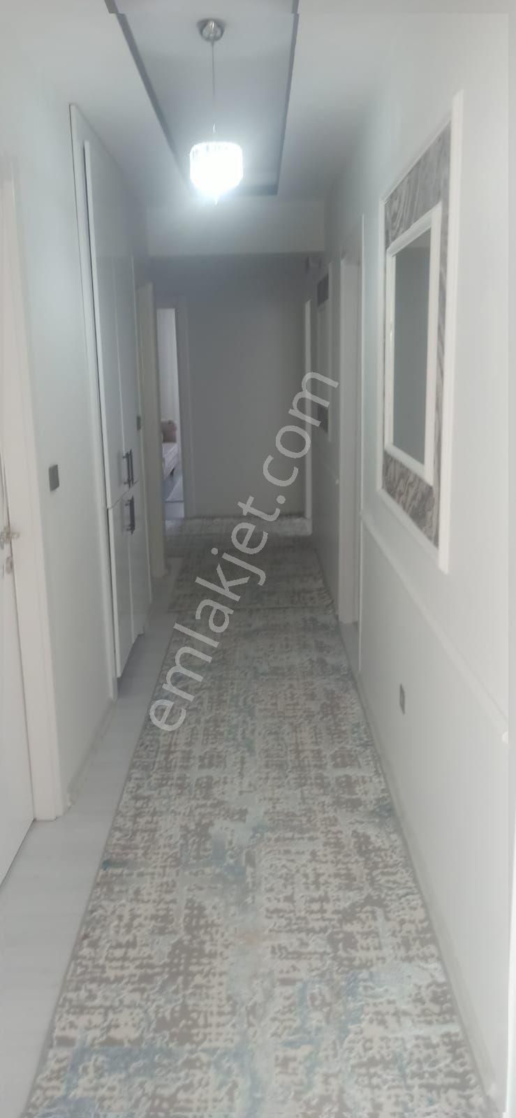 Abdullahpaşa'da 3+1 Acil Satılık Daire