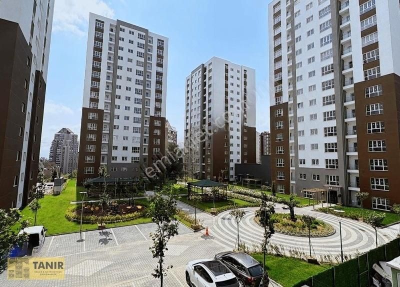 Yuvam Bahçeşehir'de Peyajz Cephe 2+1 Kiralık Daire