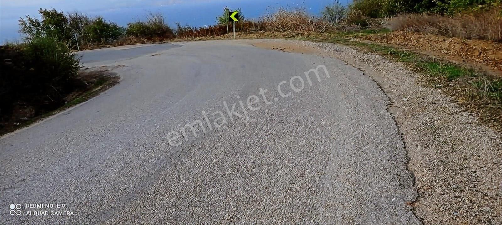 Çakır Emlaktan Sahilyenicede Full Deniz Manzaralı Arazi