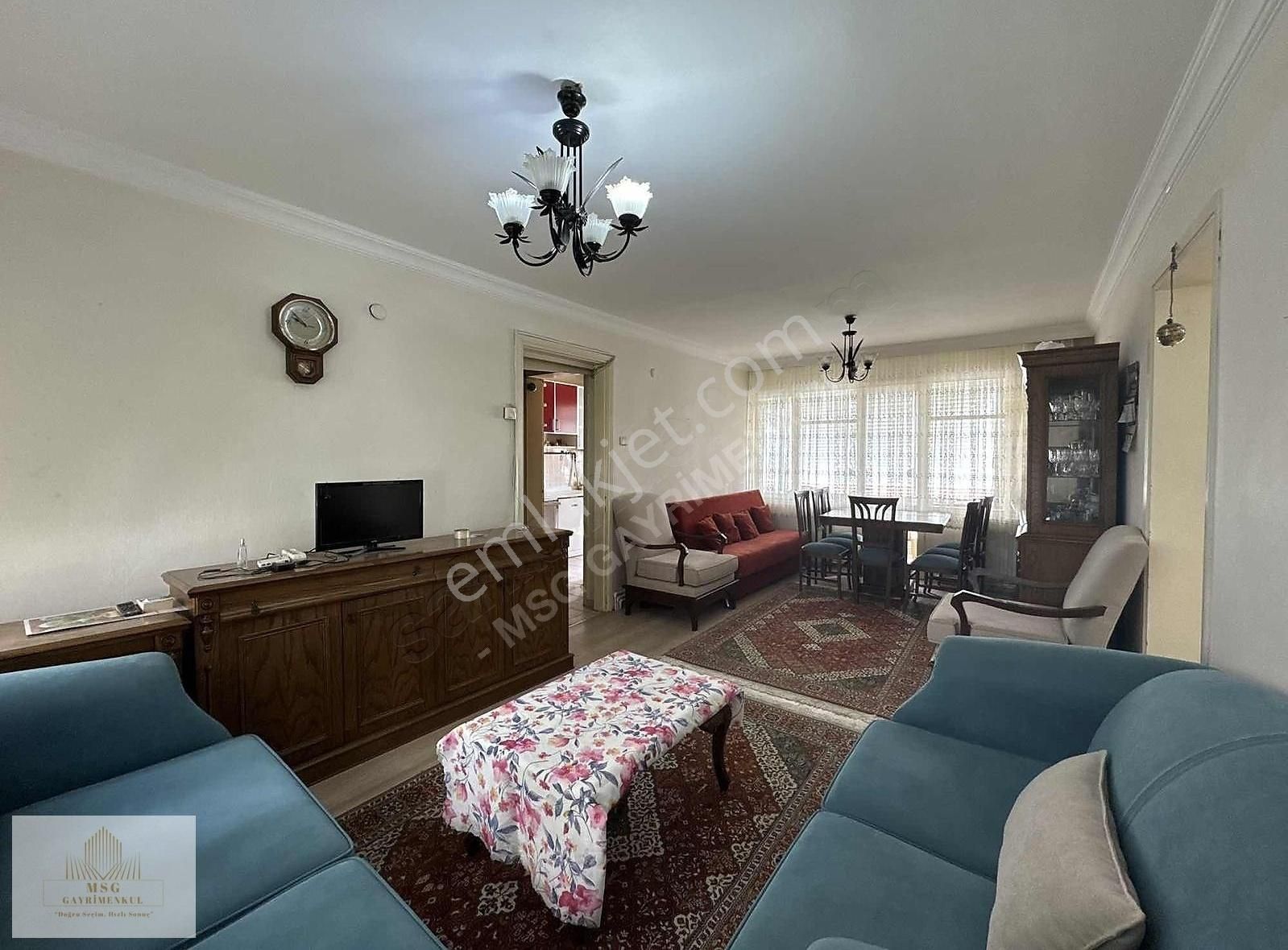 Msg'den Üçkuyularda Arakat Cadde Yakını Çift Cephe 3+1 Boş Daire