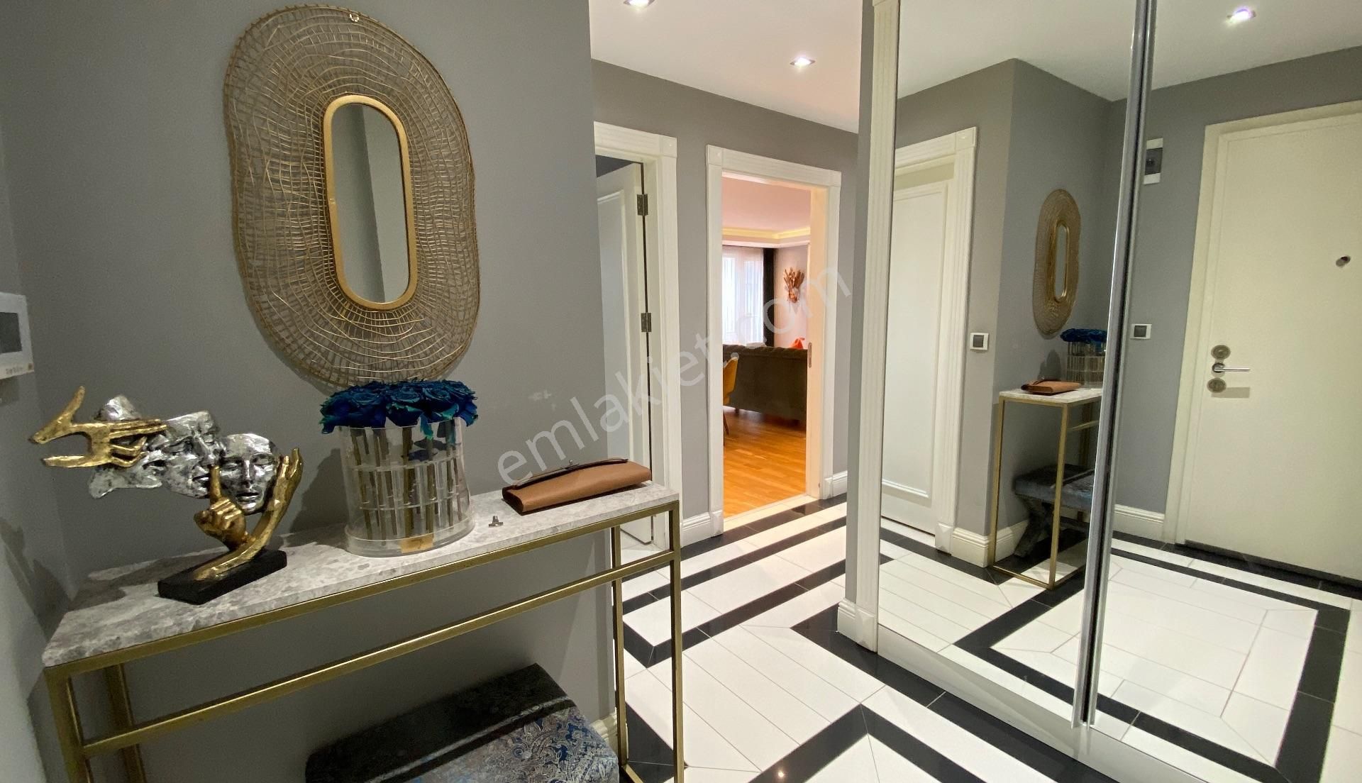 Göktürk'te Özel Garajlı Eşyalı Daire