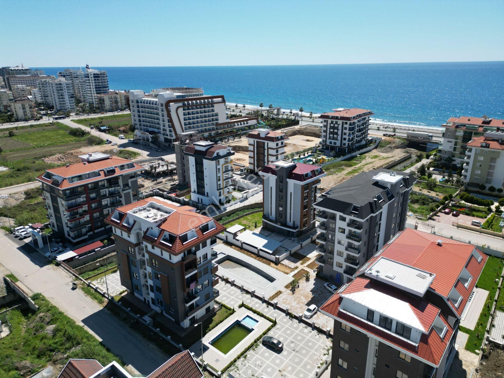 Alanya Kestel Satılık 3+1 Daire Ayrı Mutfak Eşyalı Denize 250 Mt