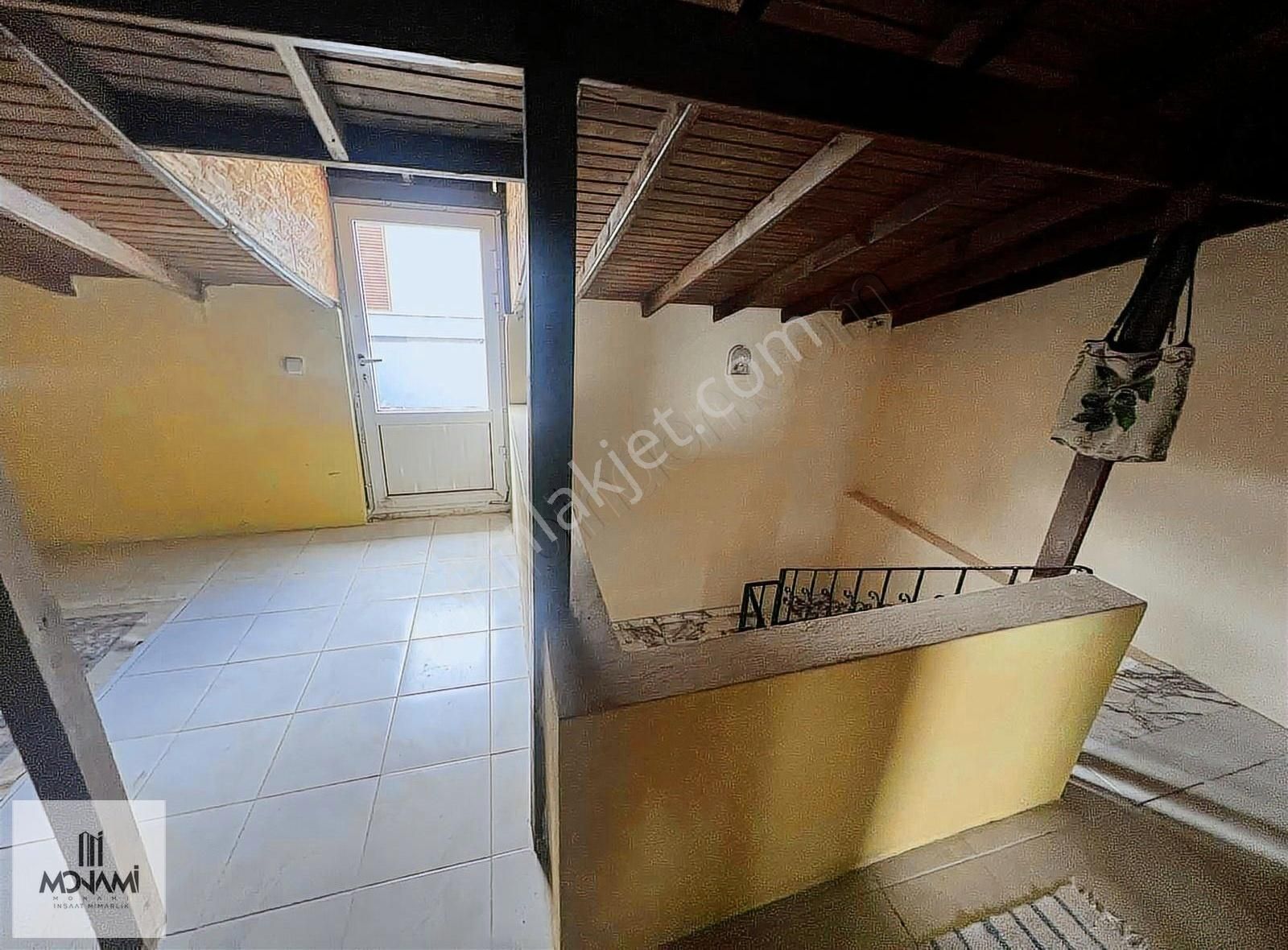 Kalabak Şahintepesinde Ted Kolejine Yakın Tribleks Villa - Görsel 15